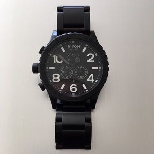 Nixon 5130 men’s watch